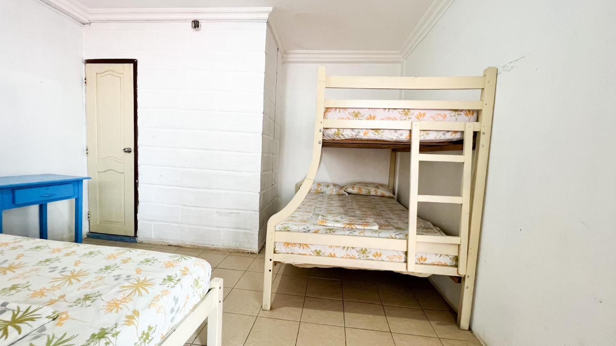 Arrecife Montanita Hostal Eksteriør bilde